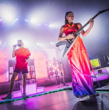 Facebook gallery image: Sofi Tukker | 2022.09.28 | Fotók: Bátori Gábor Jim