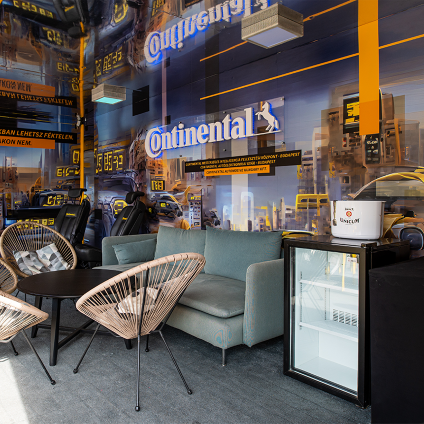 Spot: Display Lounge by Continental